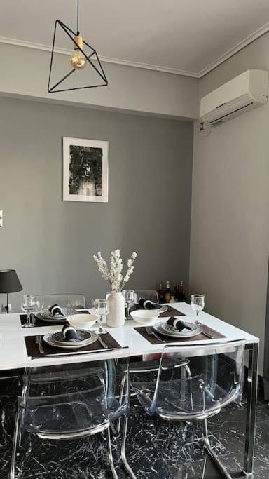 Beautiful Apartment Next To Metro Station Ateny Zewnętrze zdjęcie