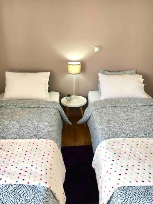 Beautiful Apartment Next To Metro Station Ateny Zewnętrze zdjęcie